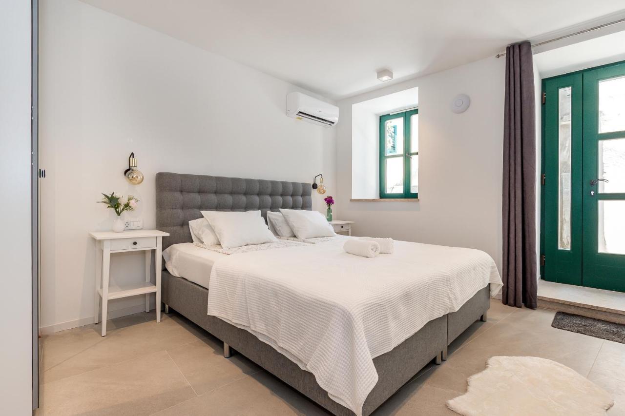 Luxury Apartments Azalea Primosten Exterior photo