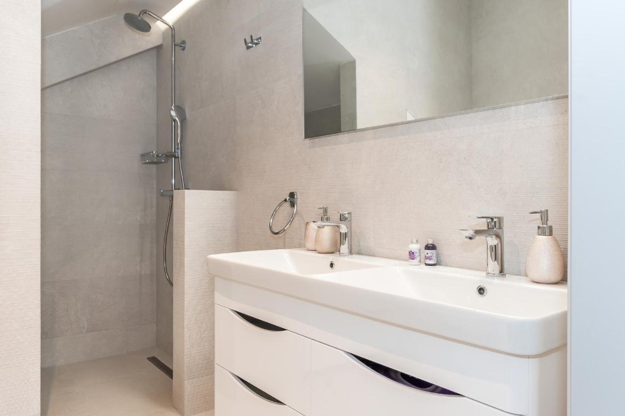 Luxury Apartments Azalea Primosten Exterior photo